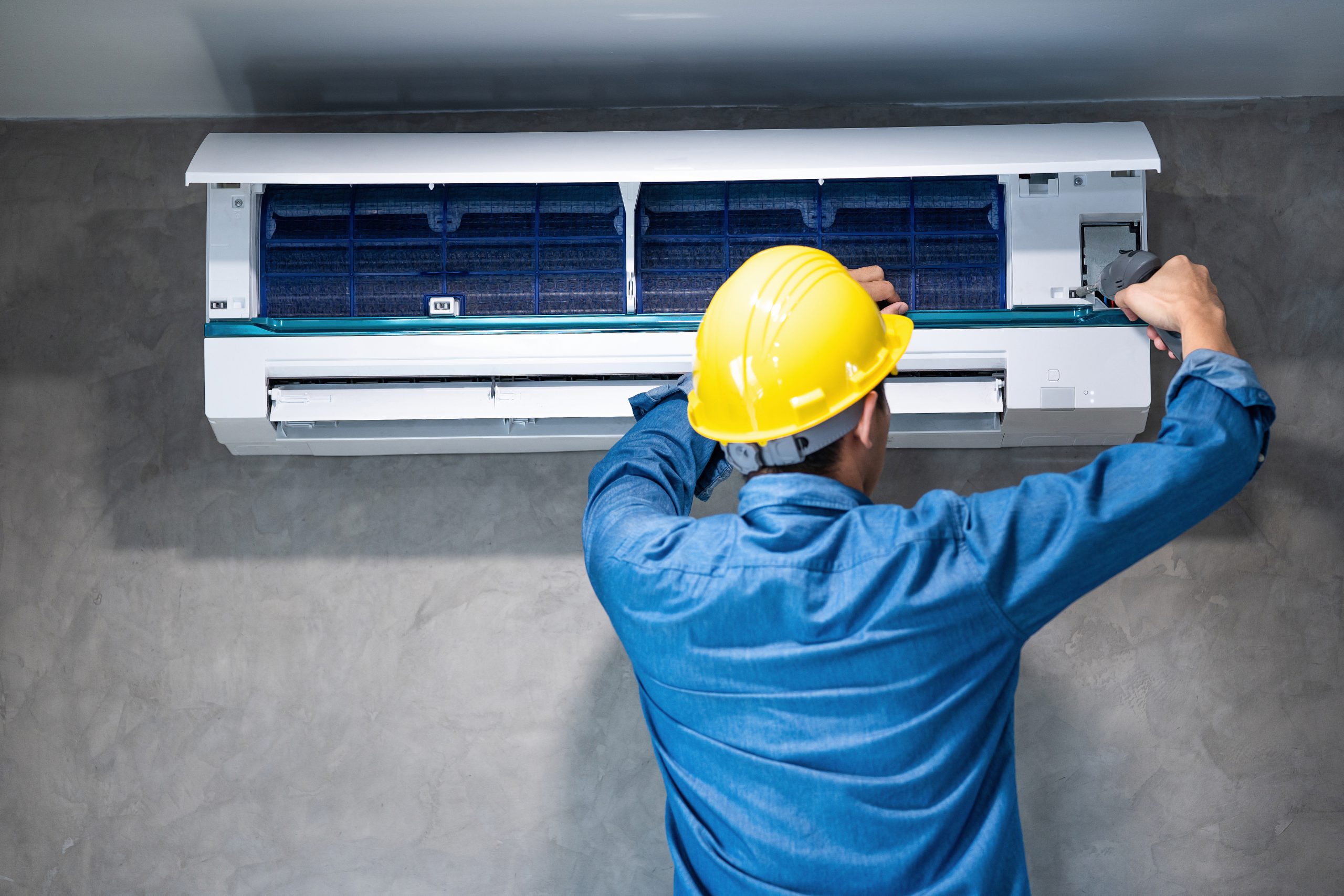 Stay Cool in Dubai: Choose the Perfect AC for Your Apartment