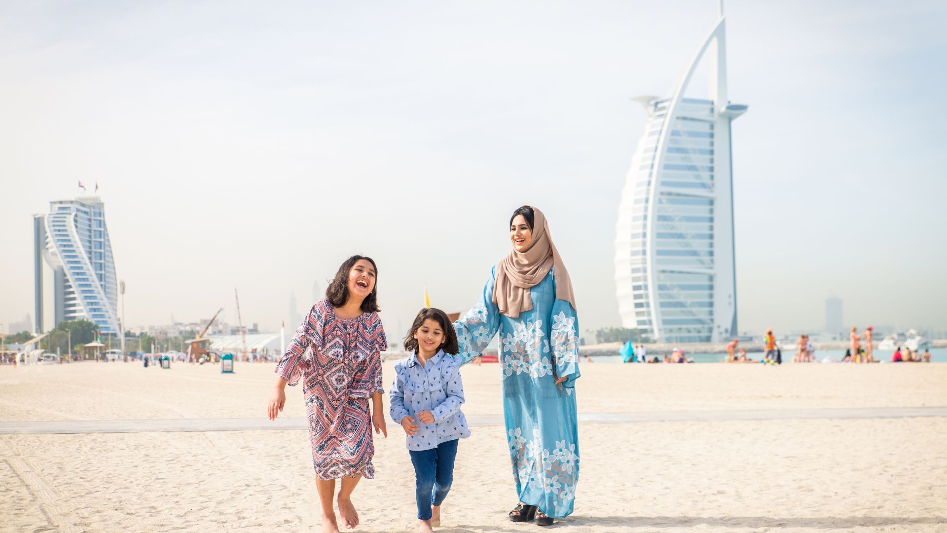 Guide to Living in Dubai: Cost, Expenses, and Everything in Between!