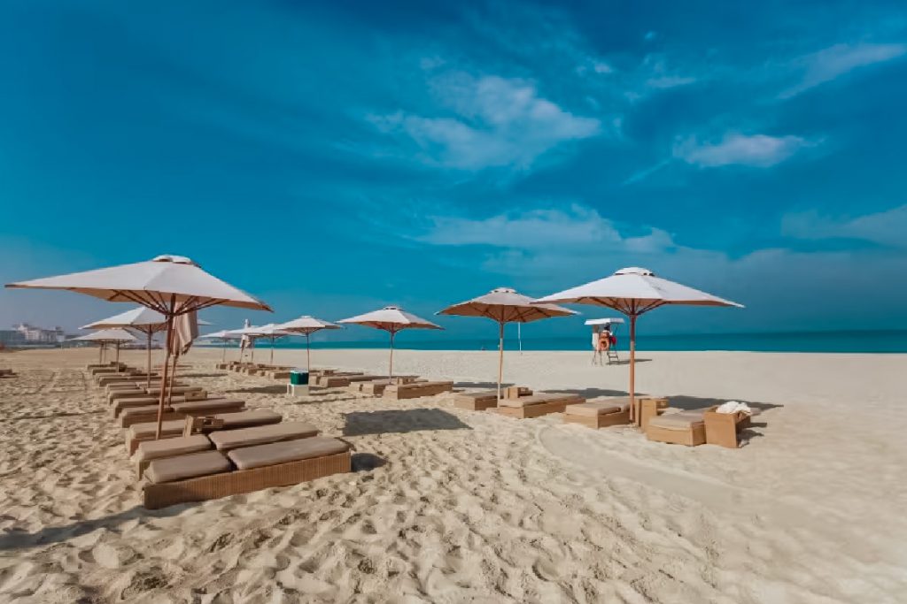 Best places to visit in Abu Dhabi